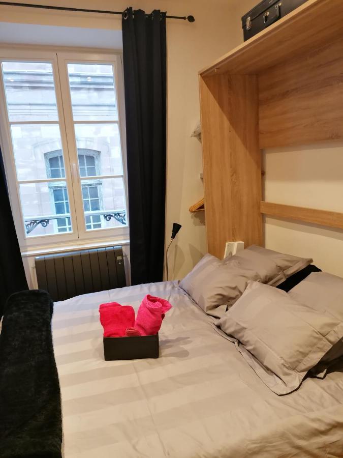 A La Tour Des Rohan Strasbourg Bagian luar foto