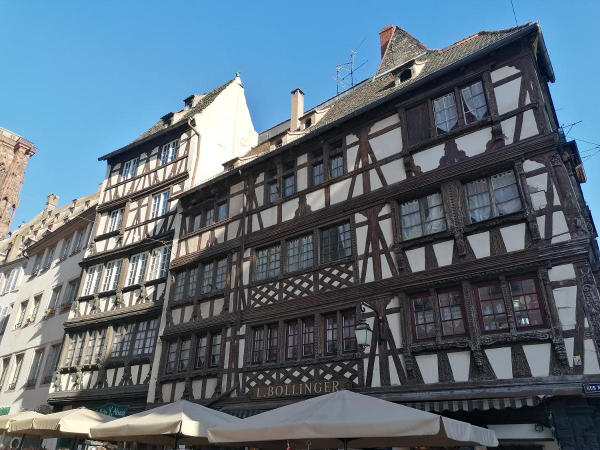 A La Tour Des Rohan Strasbourg Bagian luar foto