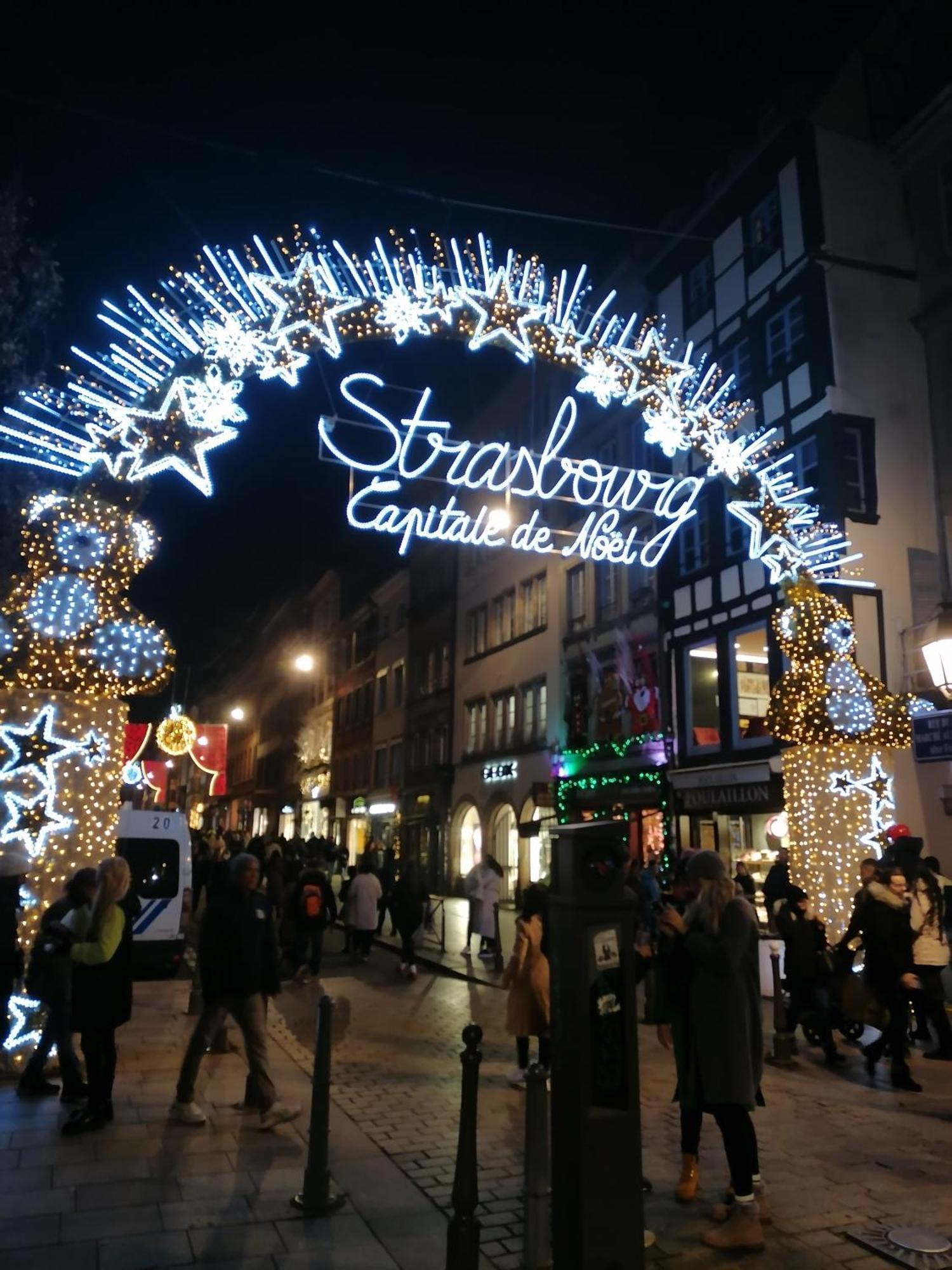 A La Tour Des Rohan Strasbourg Bagian luar foto